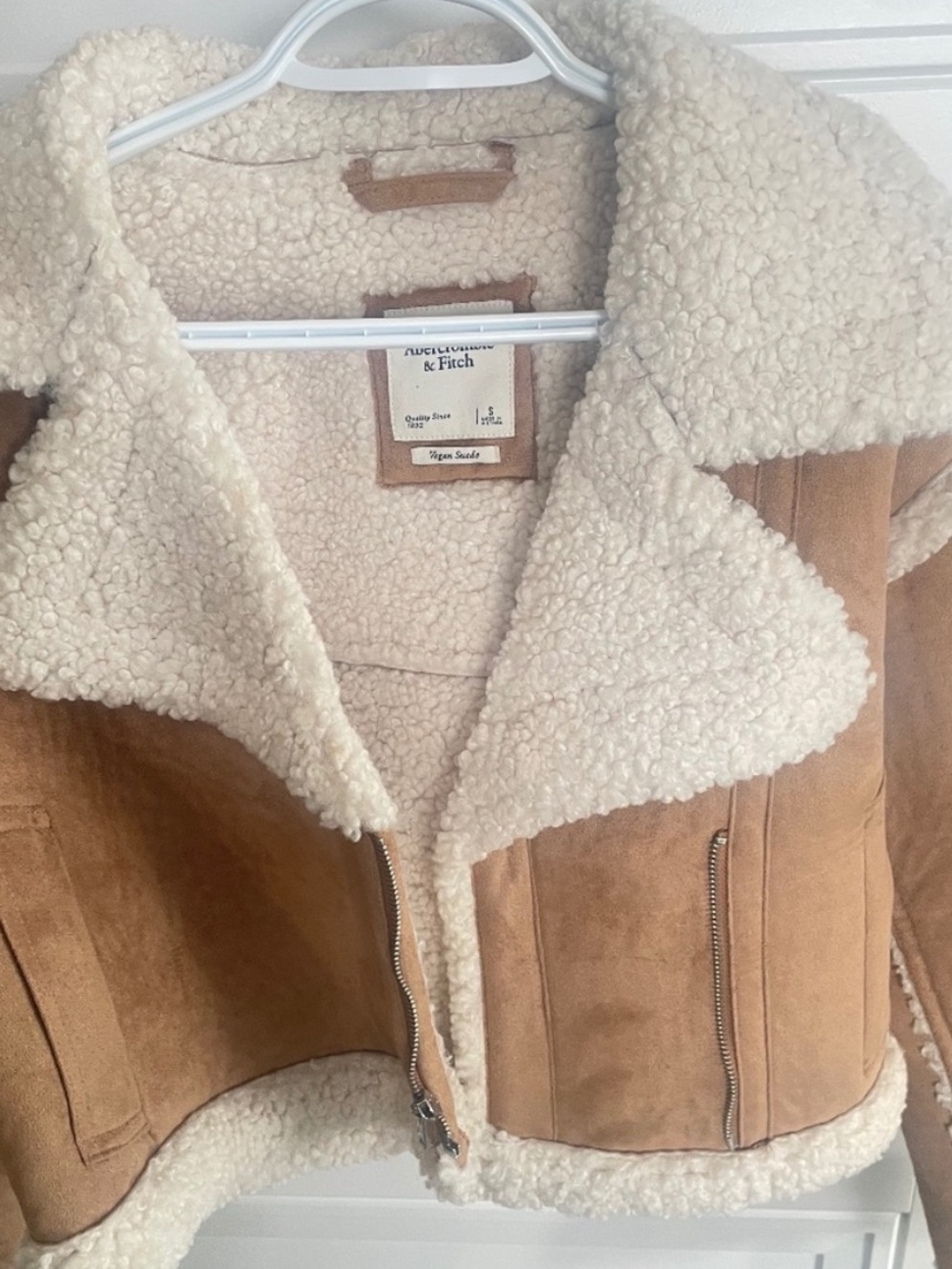 Abercrombie & Fitch Tan Suede Jacket with Cream Sherpa Trim